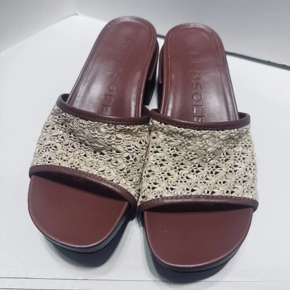 AEROSOLES used don